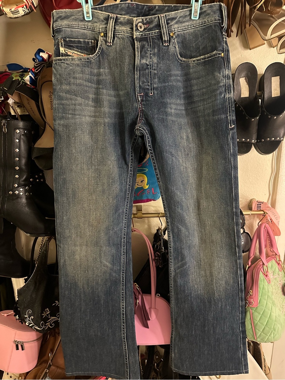 Women’s Classic Straight-Leg Blue Jeans